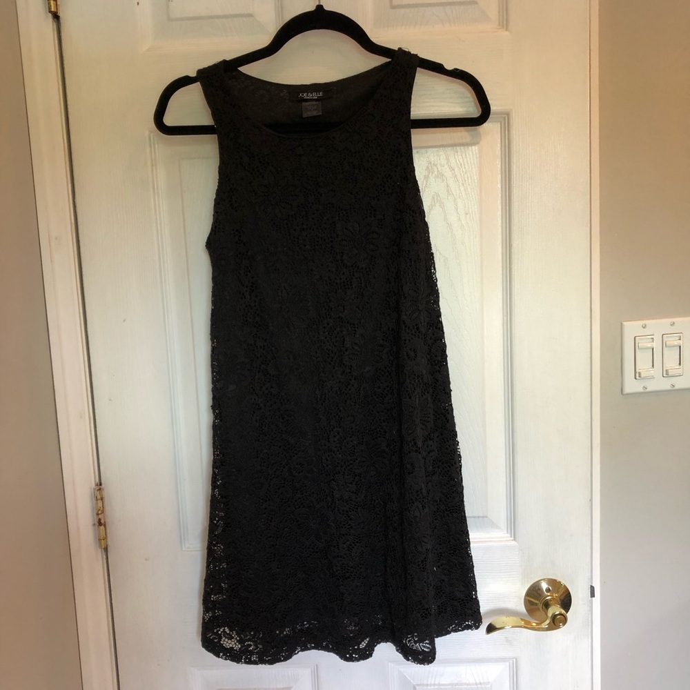 Joe & Elle lace dress
